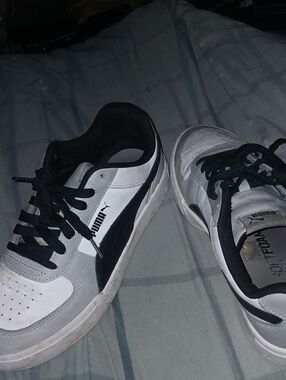 Puma Men’s White and Black Low-Top Sneakers